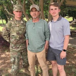 Meet your Posher, Noah